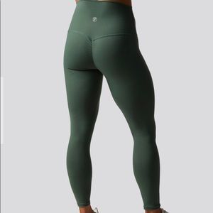 Born Primitive. LIFT YOURSELF UP 7/8 LEGGINGS